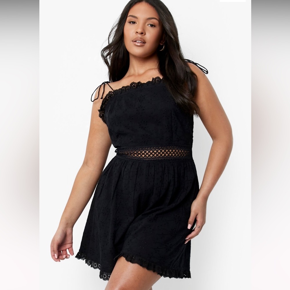 BRODERIE TRIM DETAIL PLAYSUIT